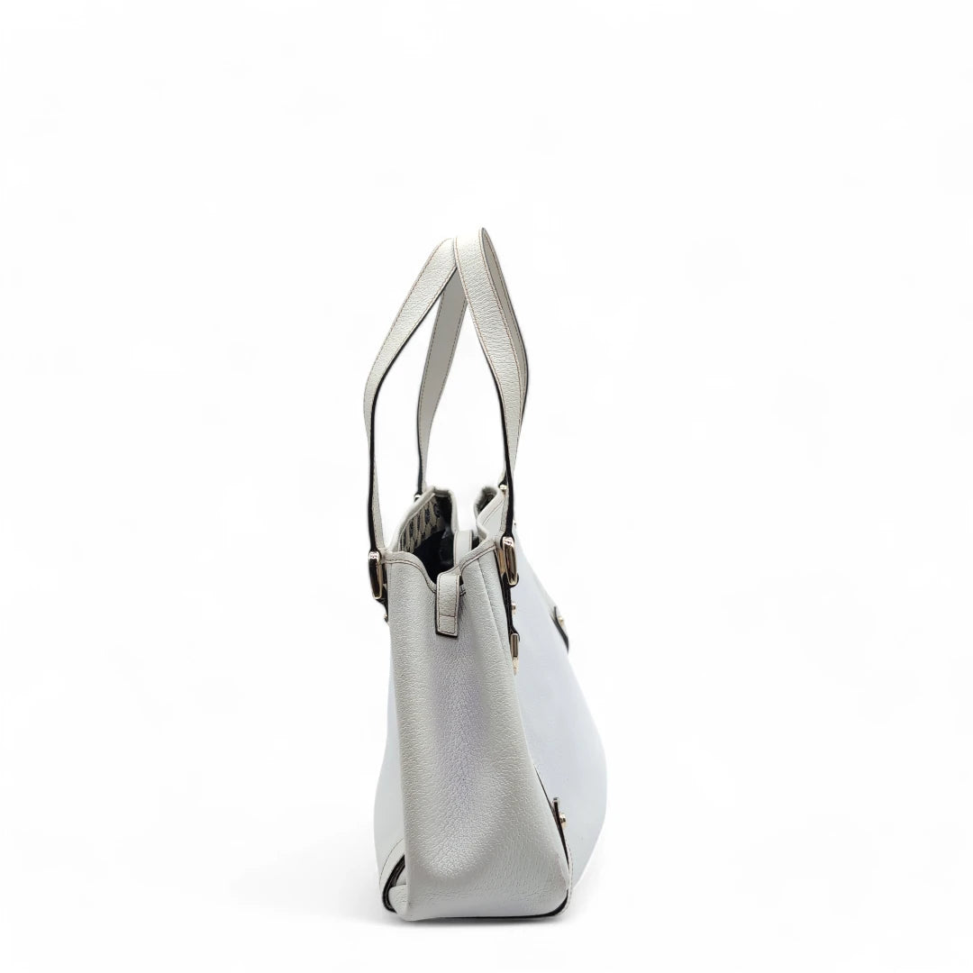 Gucci Handtasche / Shopper Abbey aus Leder weiß