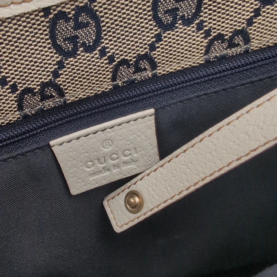 Gucci Handtasche / Shopper Abbey aus Leder weiß