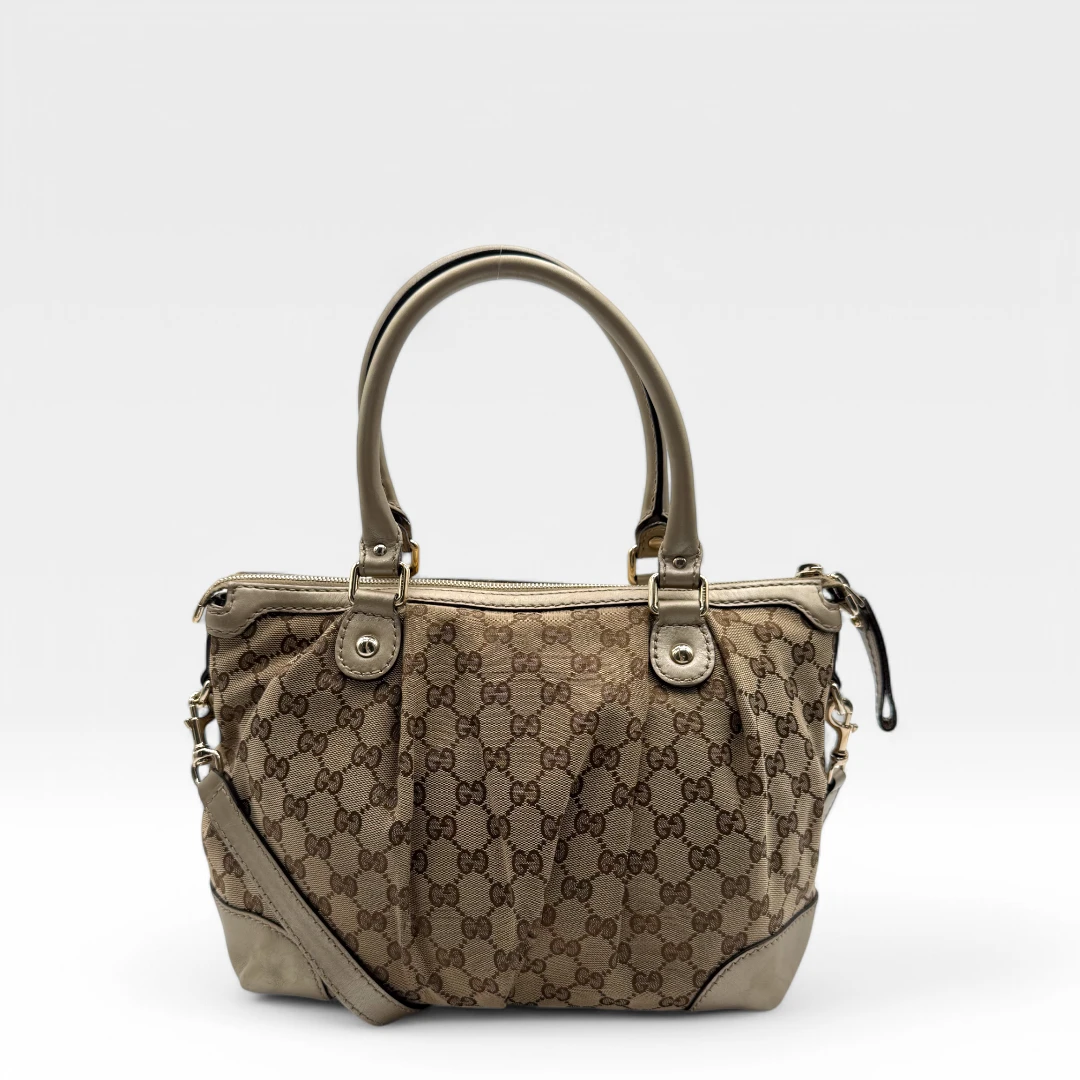 Gucci Handtasche Sukey goldene Lederdetails beige