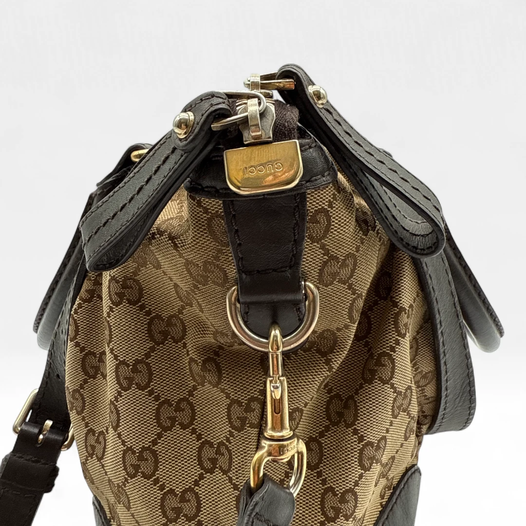 Gucci Handtasche Sukey beige