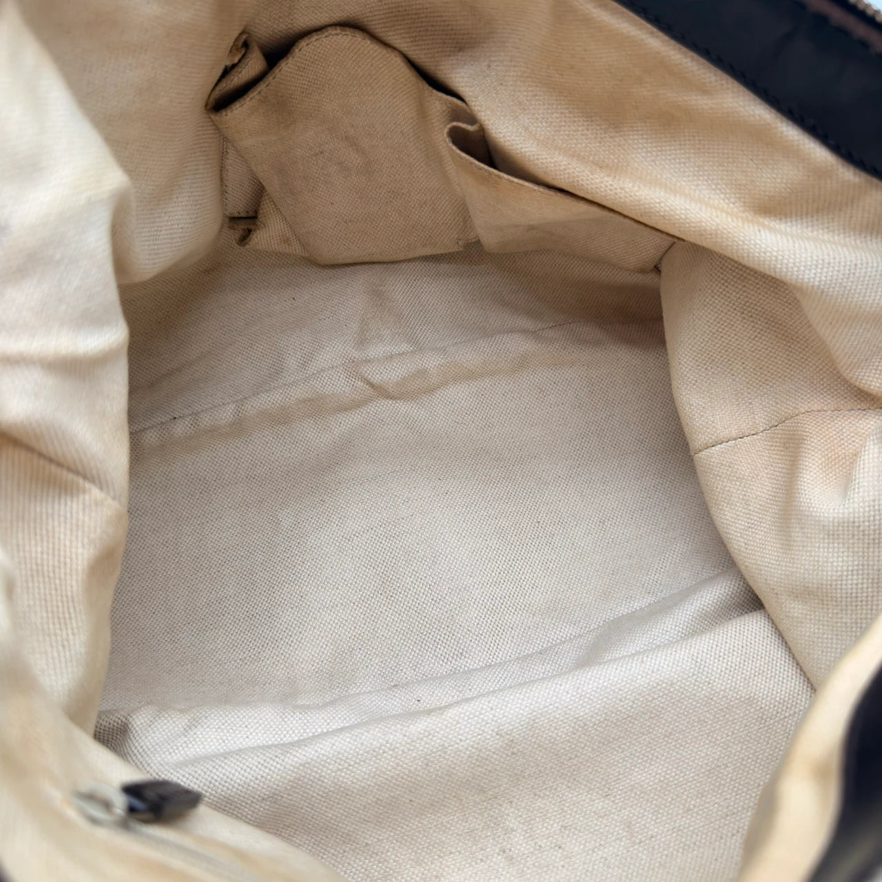 Gucci Handtasche Sukey mit Umhängegurt monogram beige
