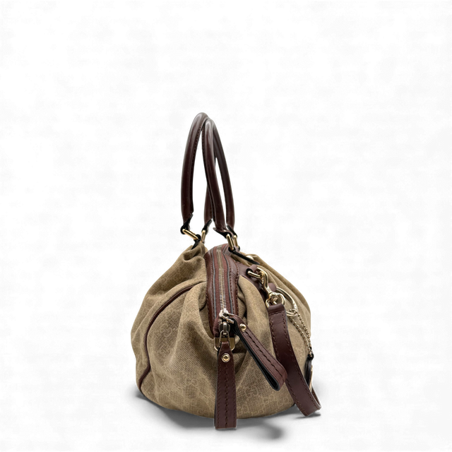 Gucci handbag Sukey beige