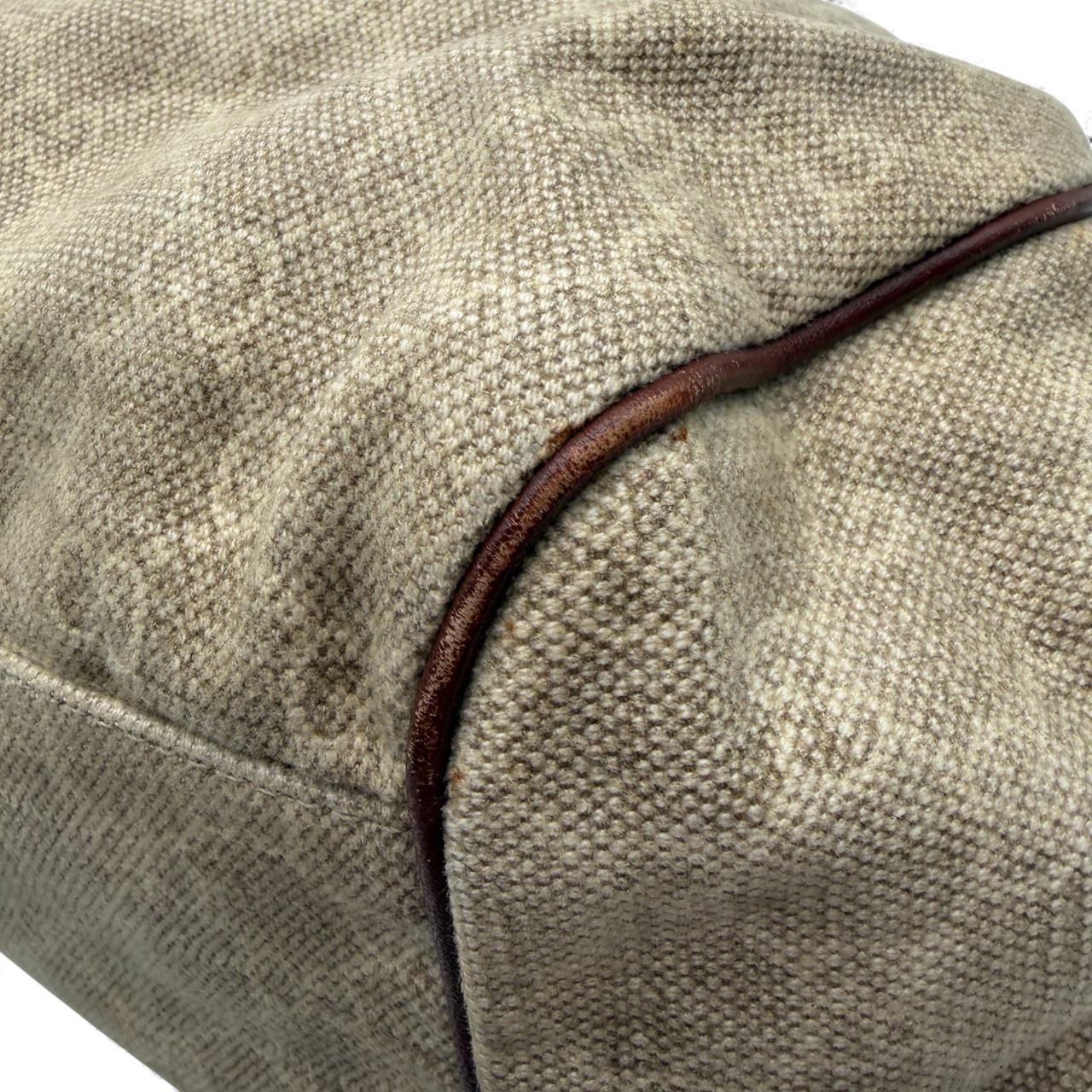 Gucci handbag Sukey beige