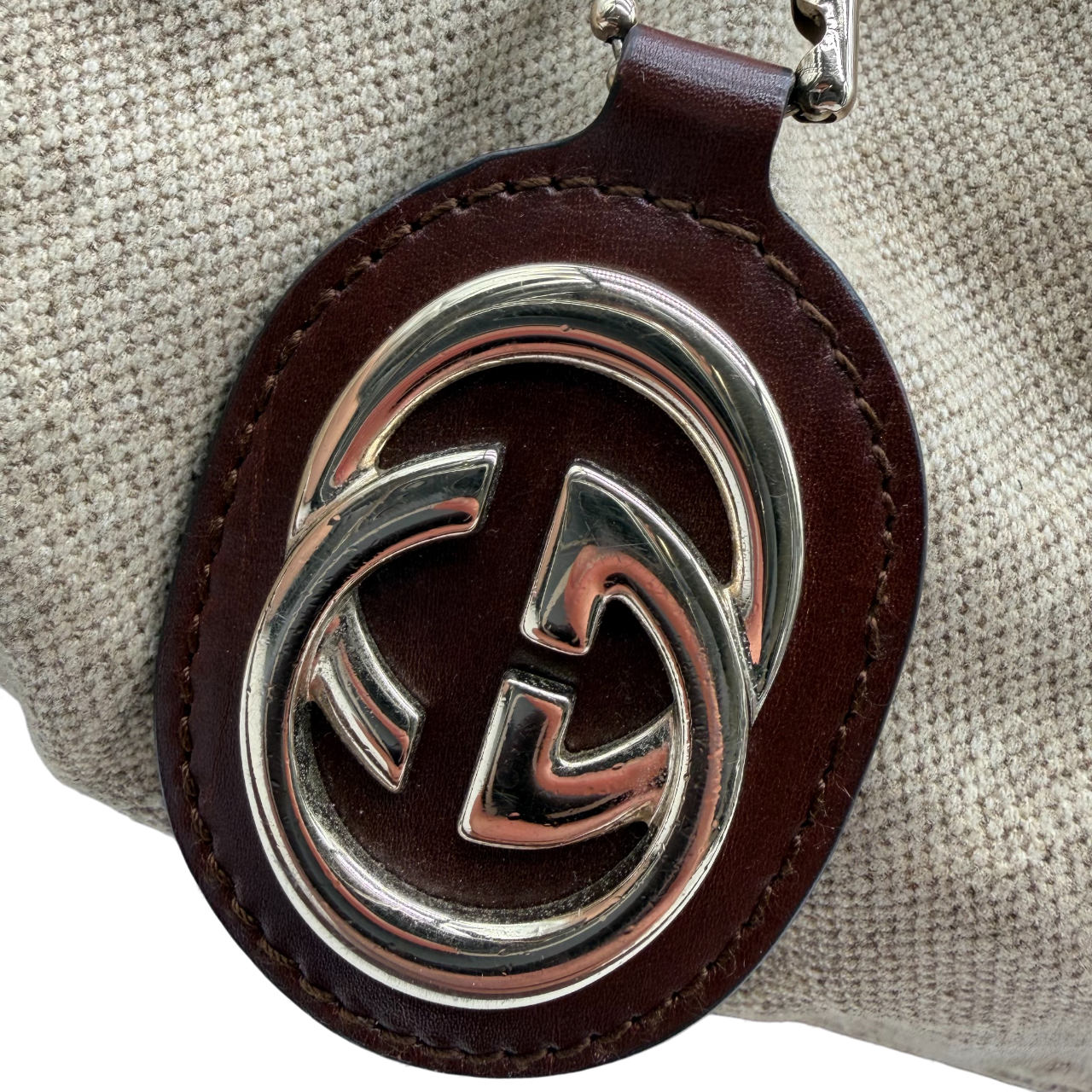 Gucci handbag Sukey beige