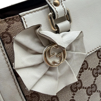 Gucci Handtasche Trophy mit Gucci Blume