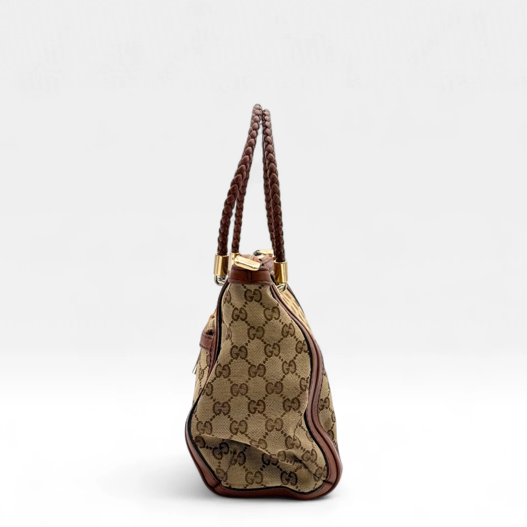 Gucci Handtasche mit Ledercharms