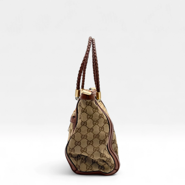 Gucci Handtasche mit Ledercharms