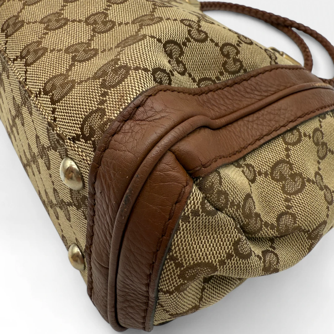 Gucci Handtasche mit Ledercharms