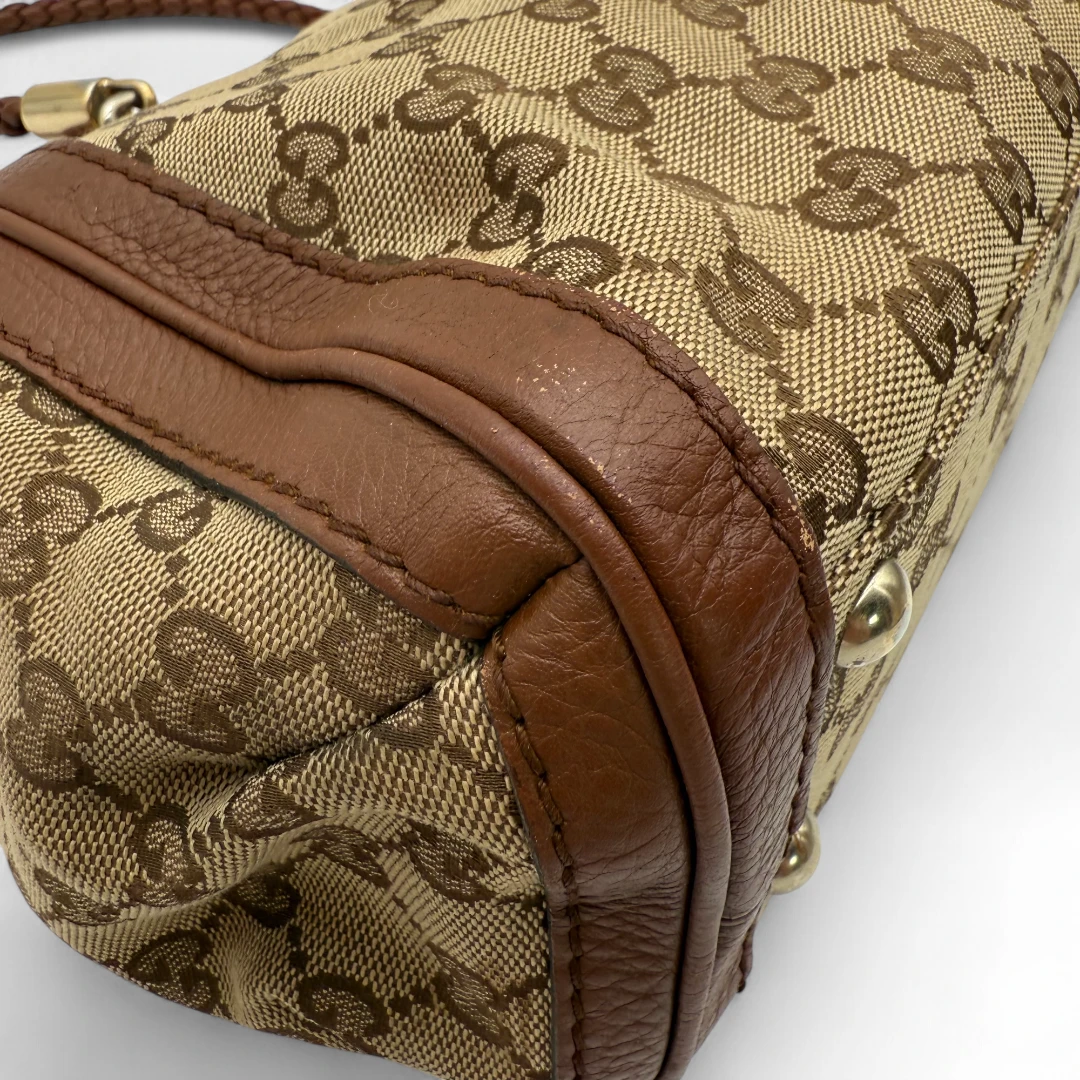 Gucci Handtasche mit Ledercharms