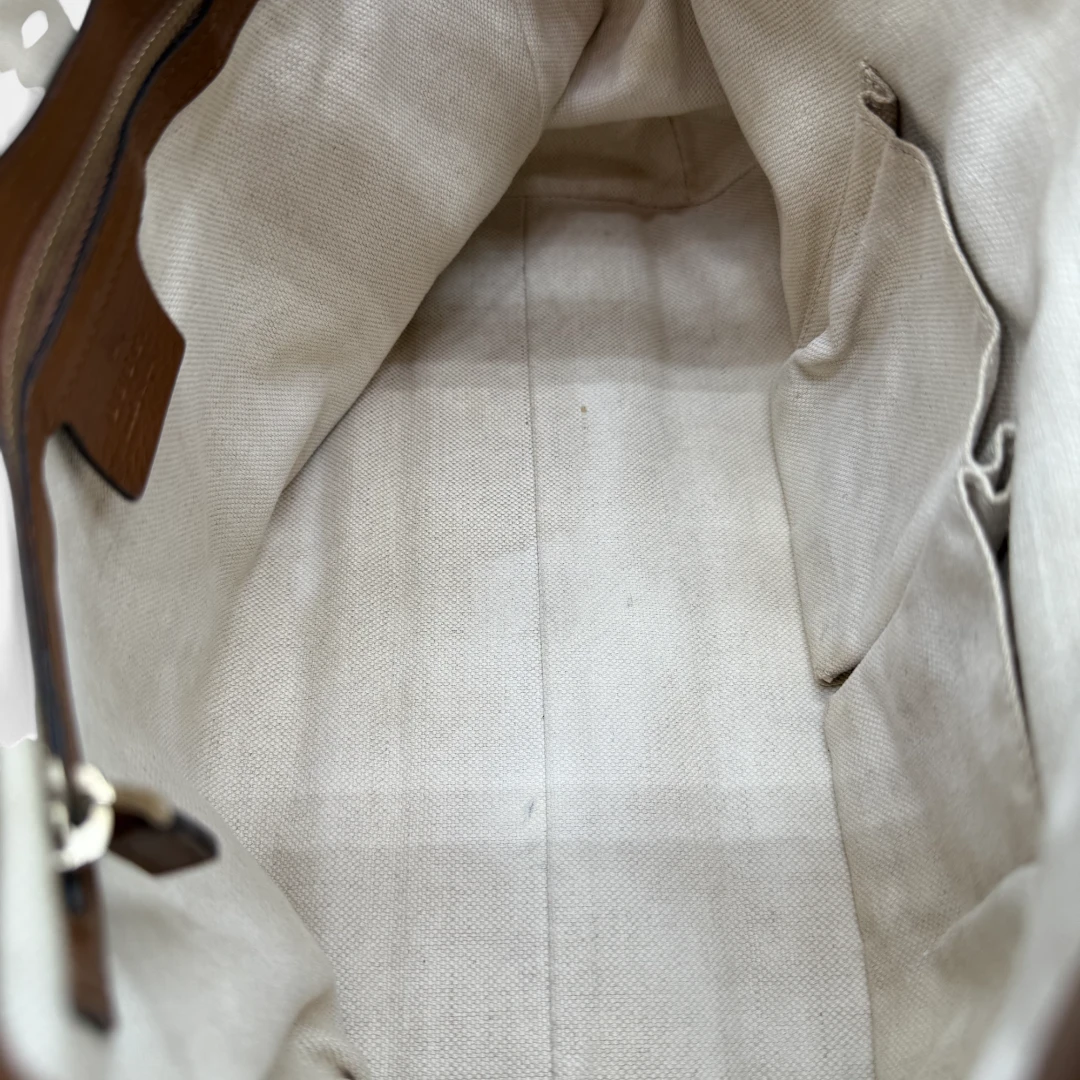 Gucci Handtasche mit Ledercharms