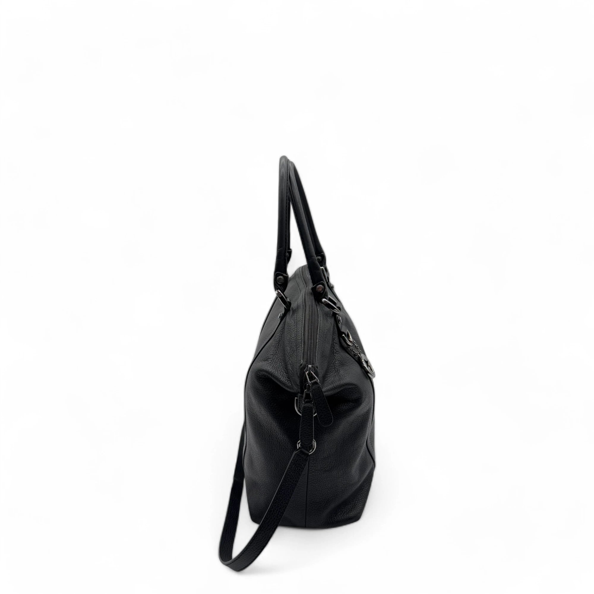 Gucci handbag with shoulder strap made of full-grain leather black