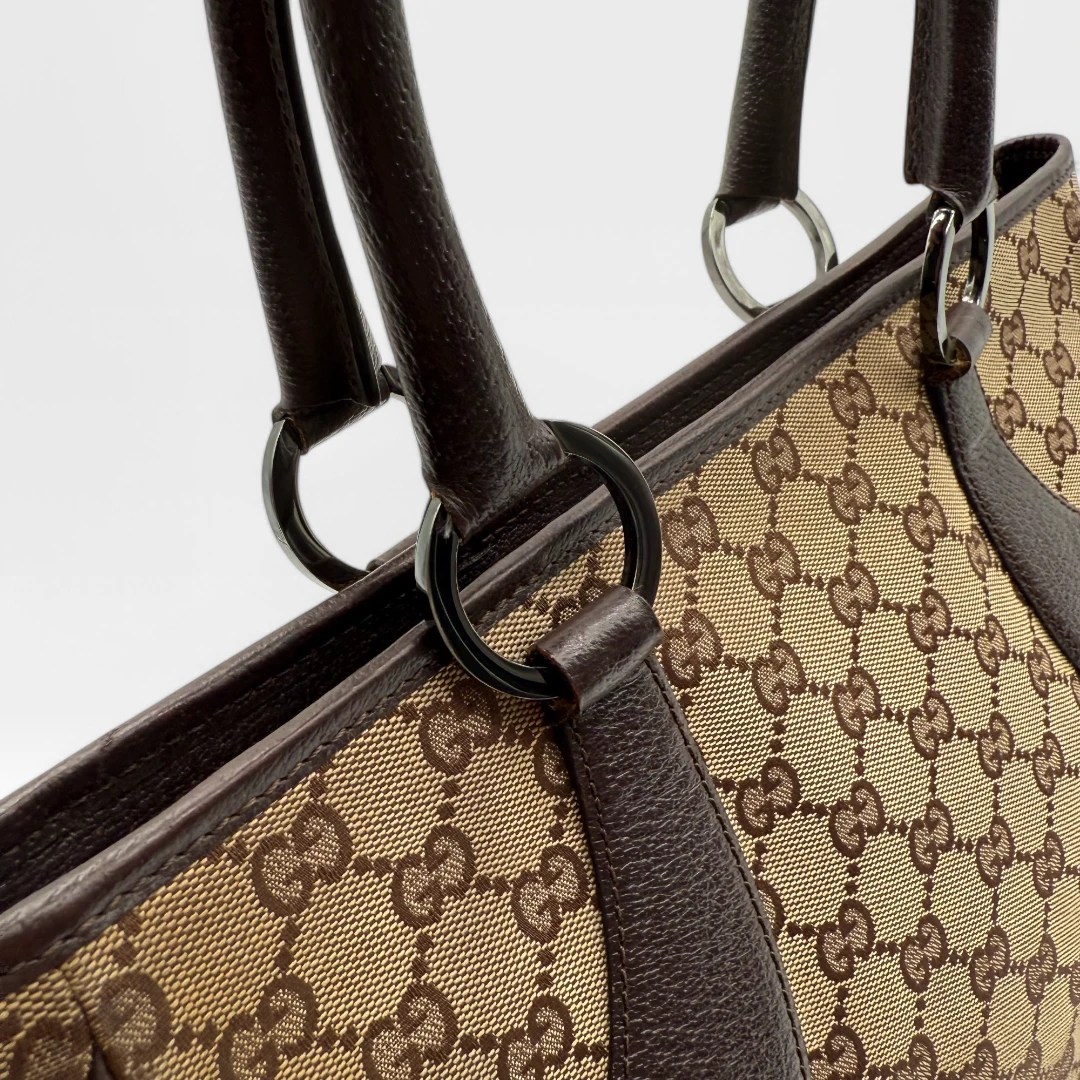 Gucci handbag beige