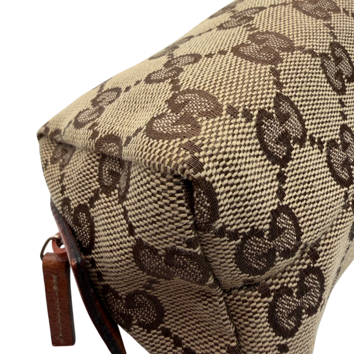 Gucci Kulturbeutel / Kosmetiktasche monogram beige – Ecken im Detail