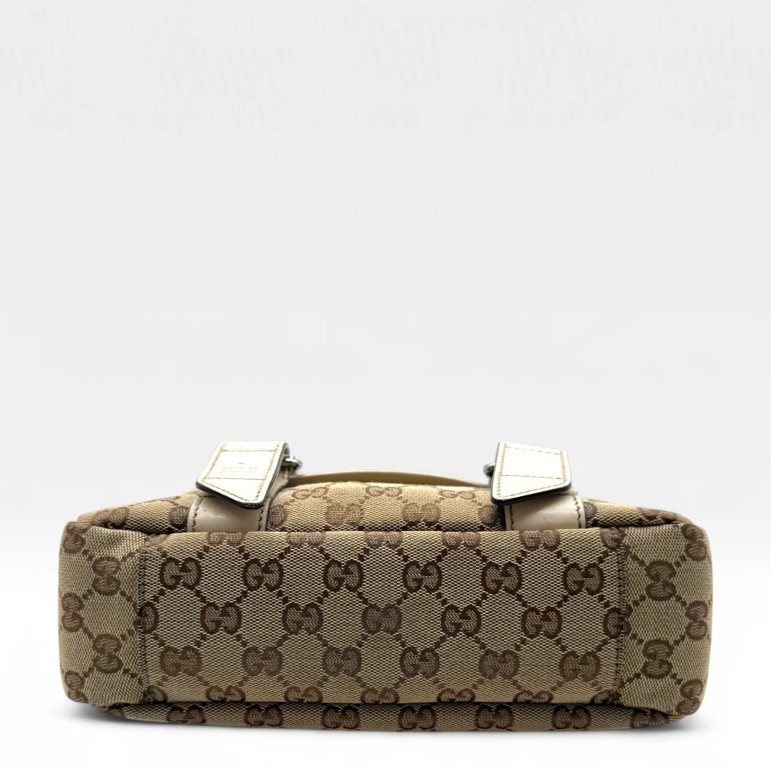 Gucci messenger bag