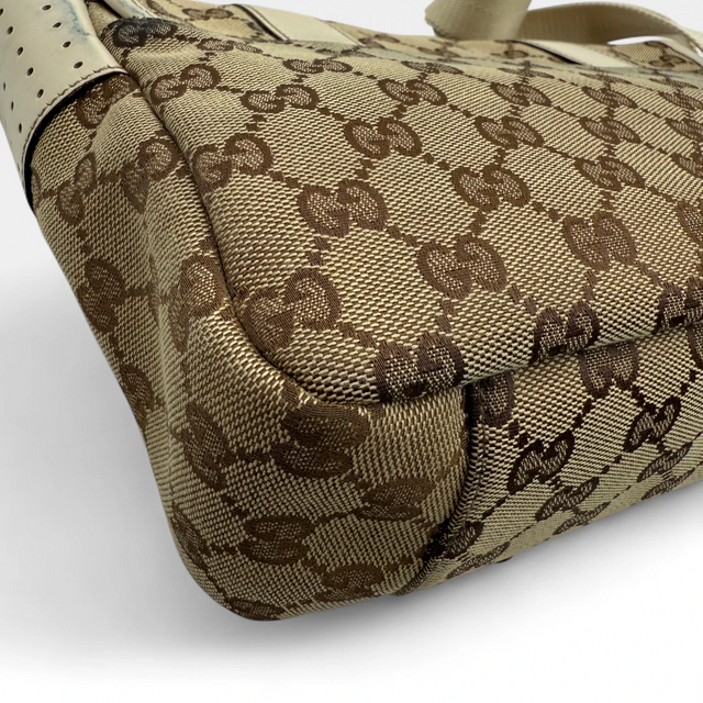 Gucci messenger bag