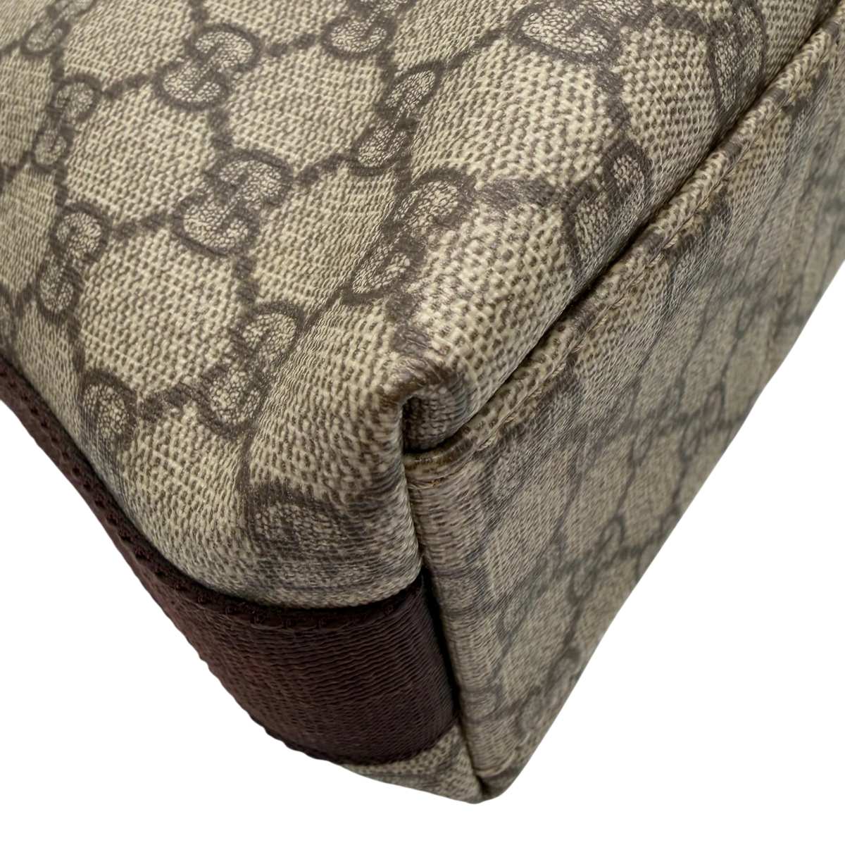 Gucci Messengertasche mit zwei Schnallen monogram beige