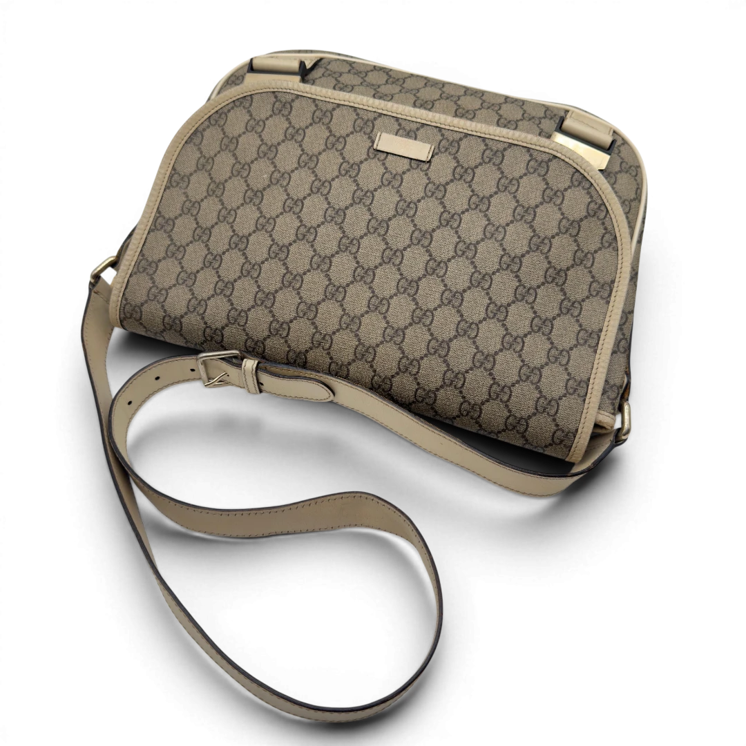 Gucci Messengertasche