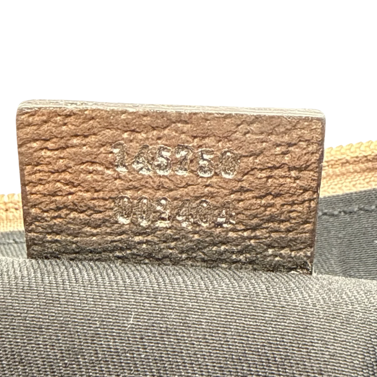 Gucci Pochette Abbey monogram beige
