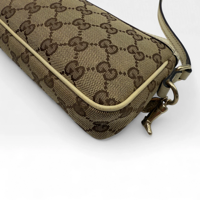Gucci Pochette mit Charms