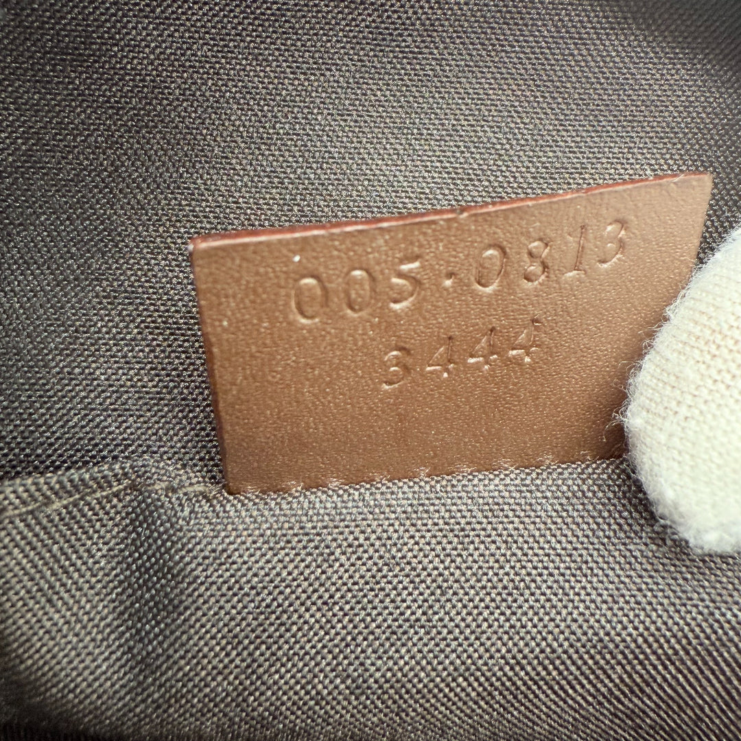 Gucci Pochette Croissant