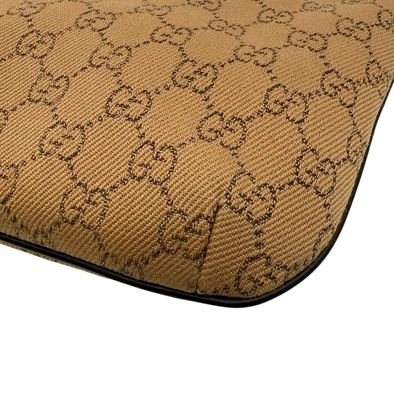 Pochette Croissant