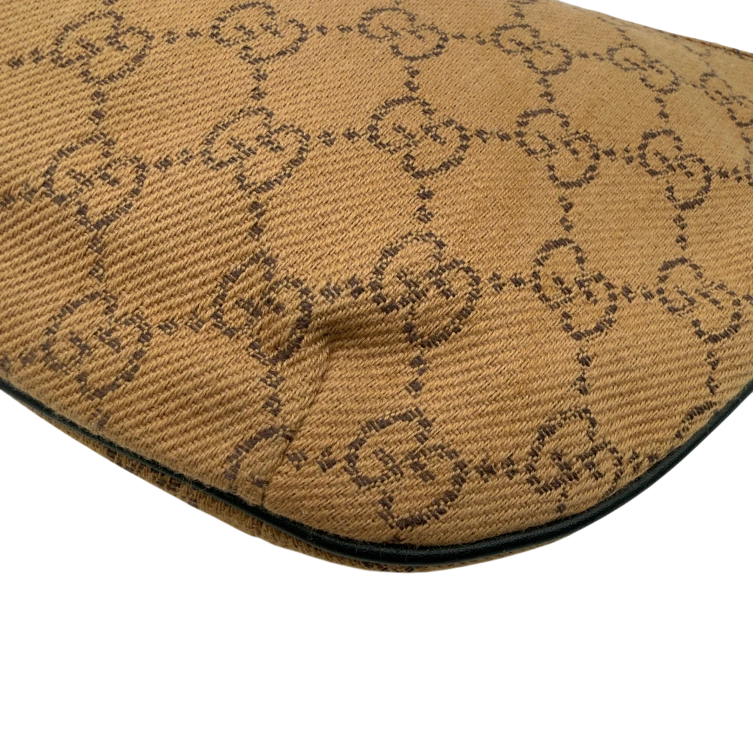 Gucci Pochette Croissant