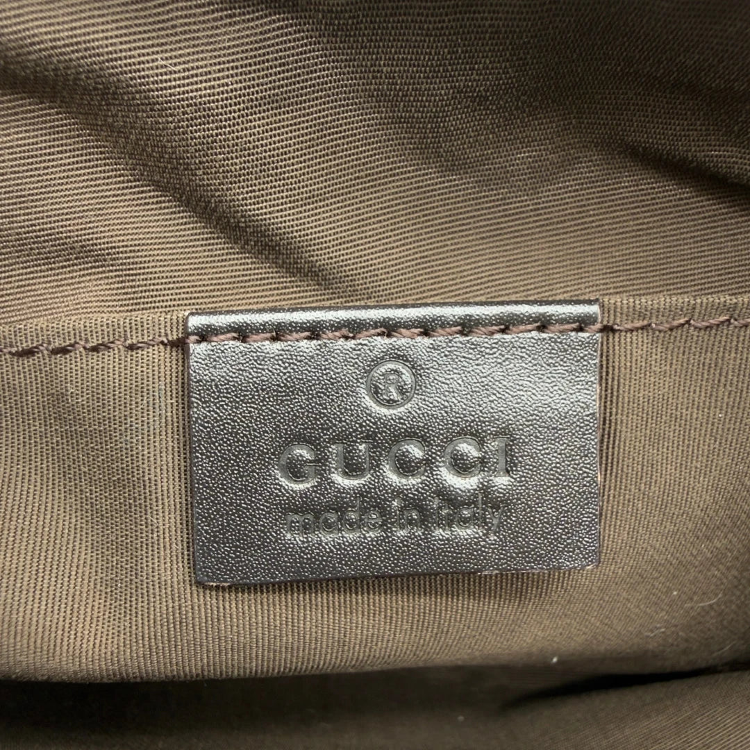 Gucci Pochette Croissant