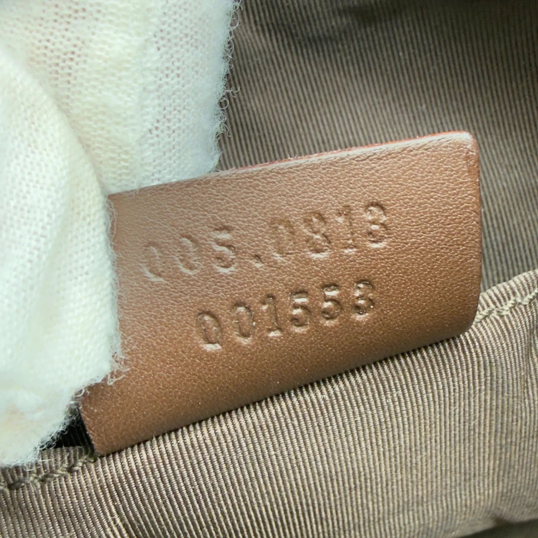 Gucci Pochette Croissant