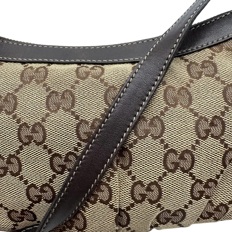 Gucci Lovely Pochette with GG Heart