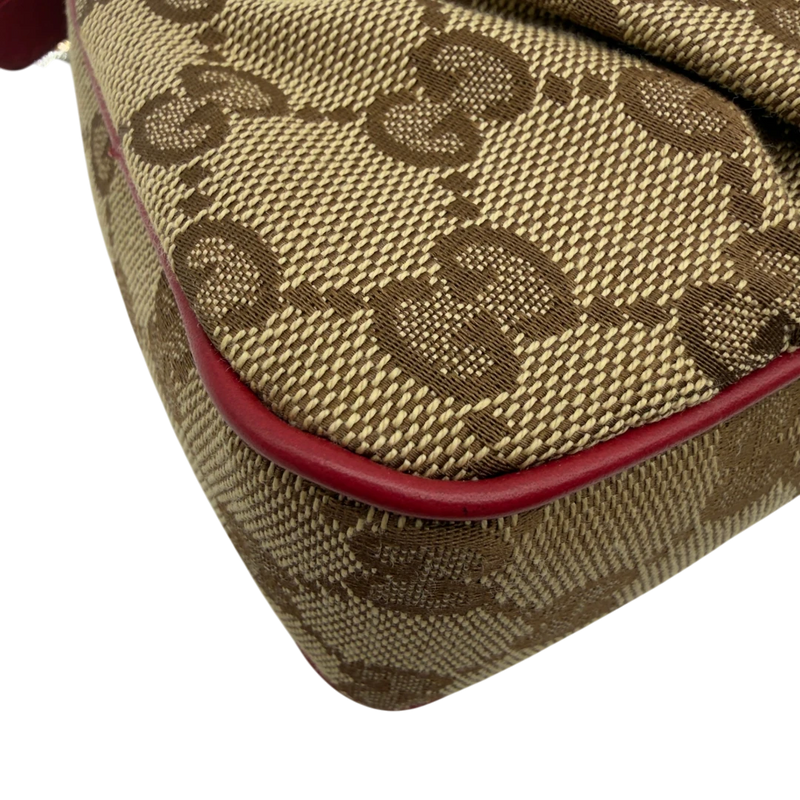 Gucci Pochette Lovely
