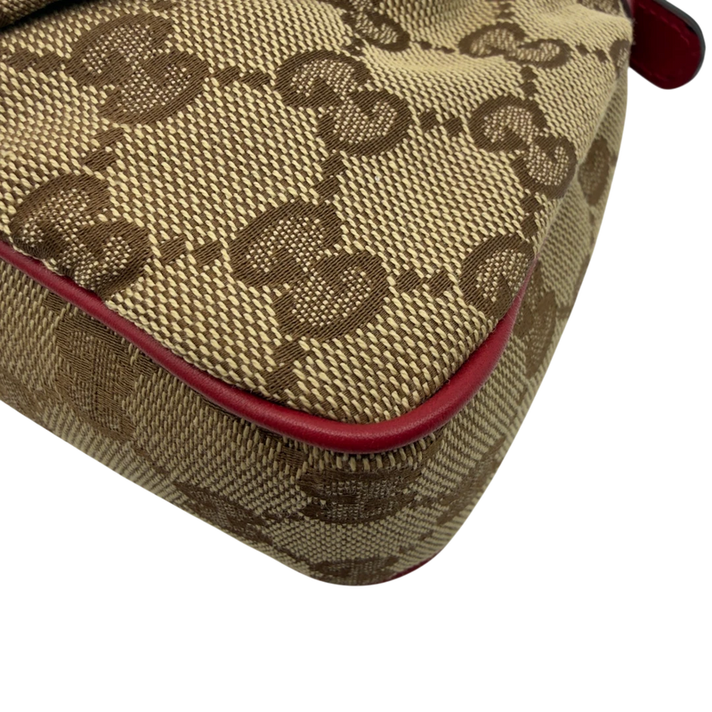 Gucci Pochette Lovely