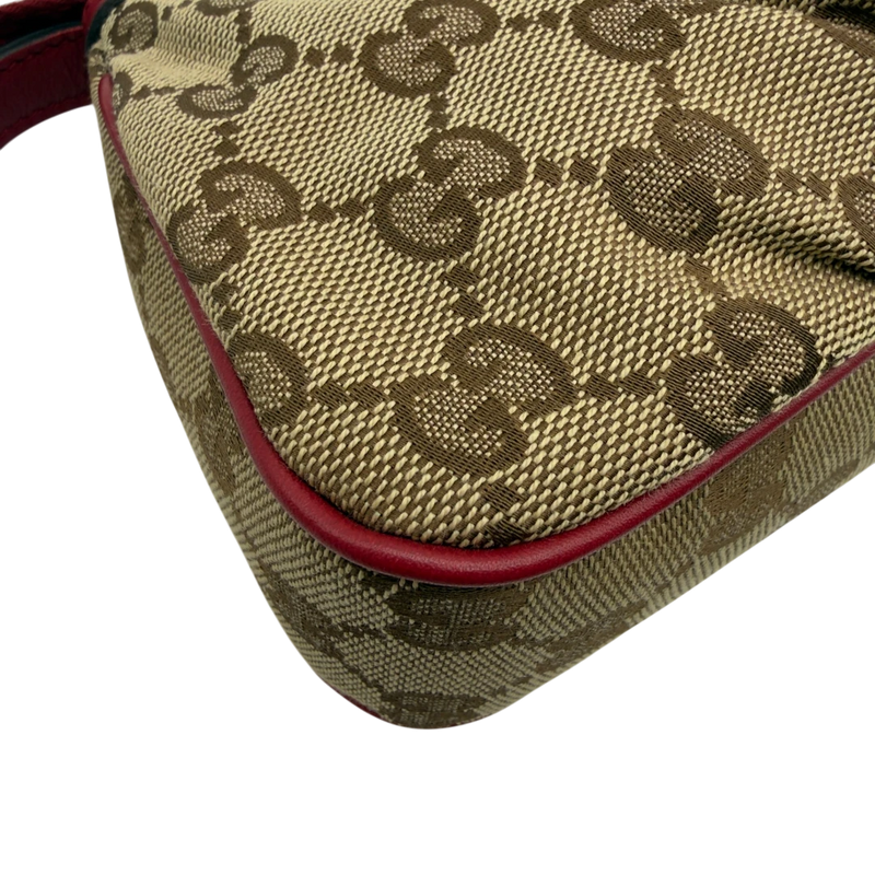 Gucci Pochette Lovely