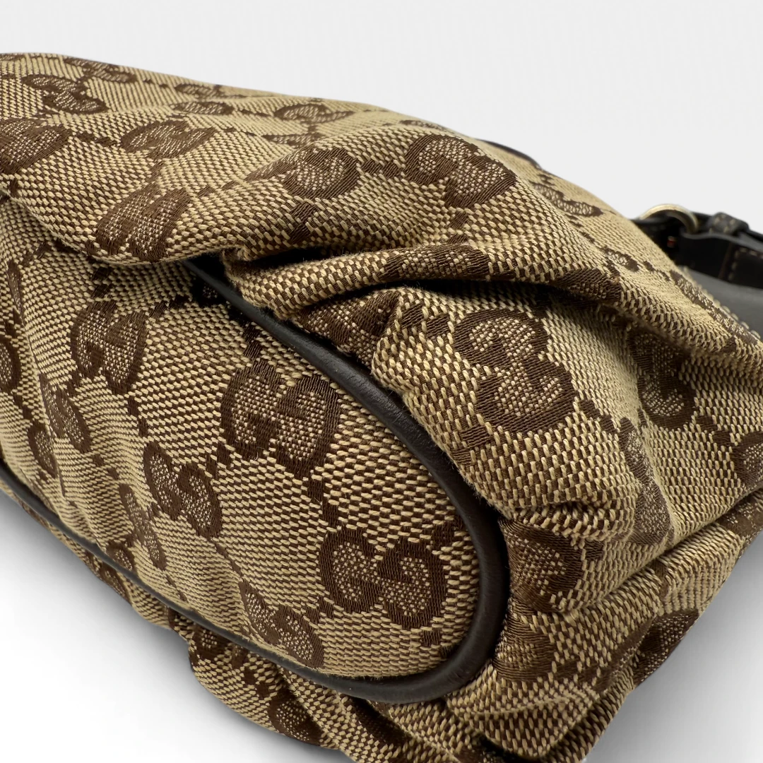 Gucci Pochette Sherry Line