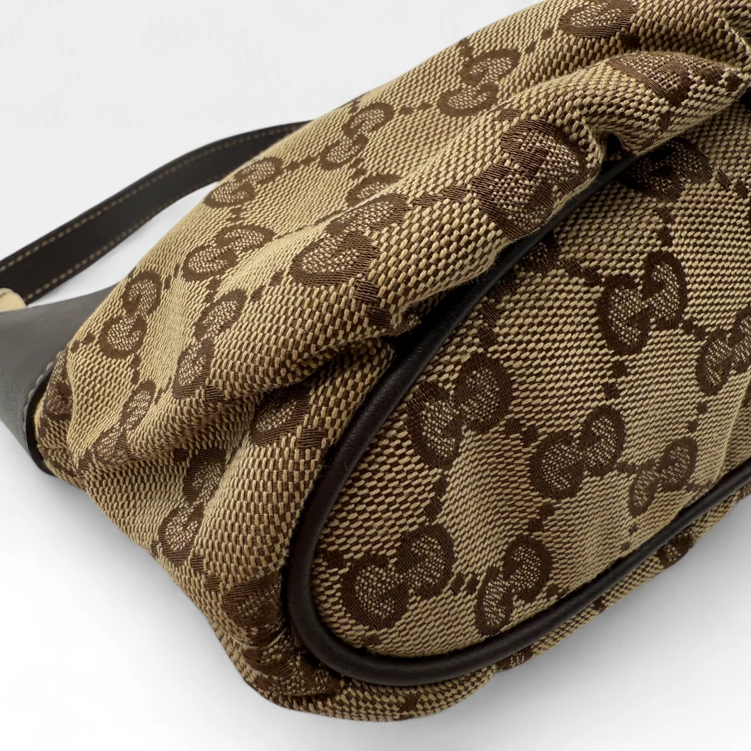 Gucci Pochette Sherry Line