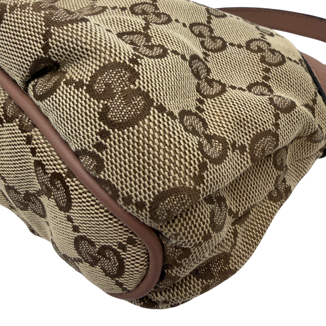 Gucci Pochette Sherry Line