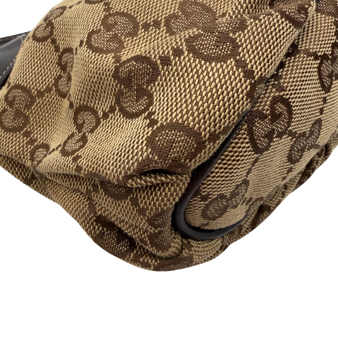 Gucci Pochette Sherry Line