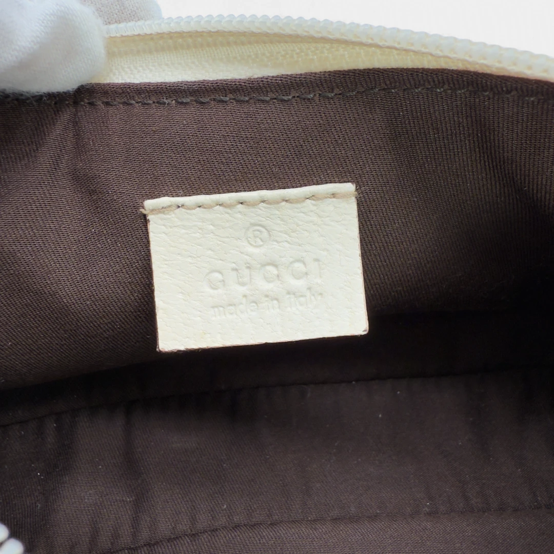 Gucci Pochette mit Charms