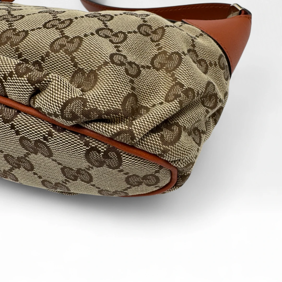 Gucci Pochette Sherry Line