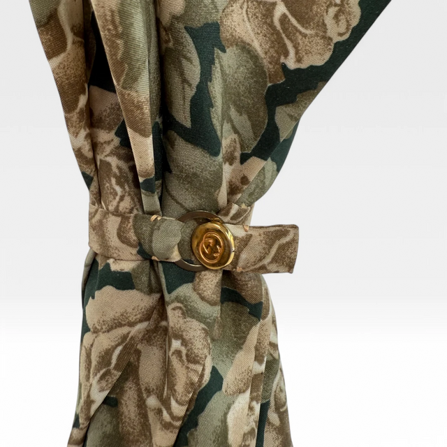 Gucci Regenschirm weiße Rosen Muster