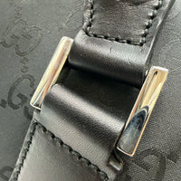 Gucci Reisetasche 50 mit Umhängegurt monogram aus Nylon schwarz