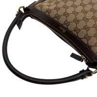Gucci Schultertasche Abbey monogram beige – Schulterriemen im Detail