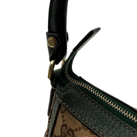 Gucci Schultertasche Abbey monogram beige – Henkel im Detail