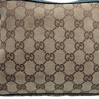 Gucci Schultertasche Abbey monogram beige – Detailansicht