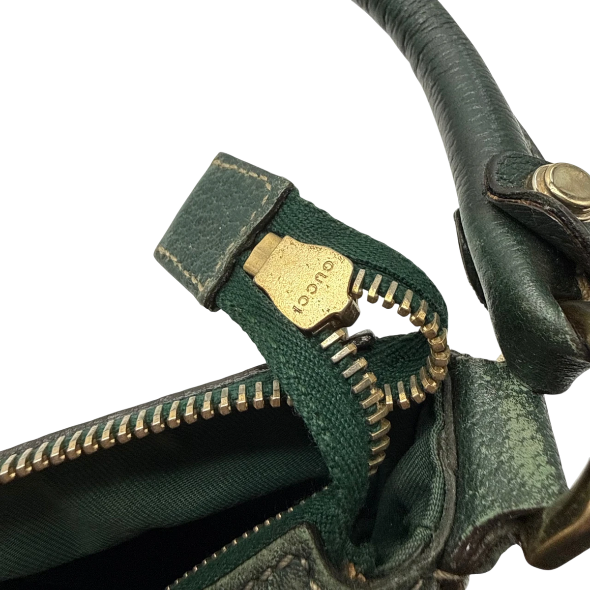 Gucci Schultertasche Abbey monogram beige – Prägung im Detail