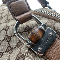 Gucci Schultertasche Bamboo Bar monogram beige