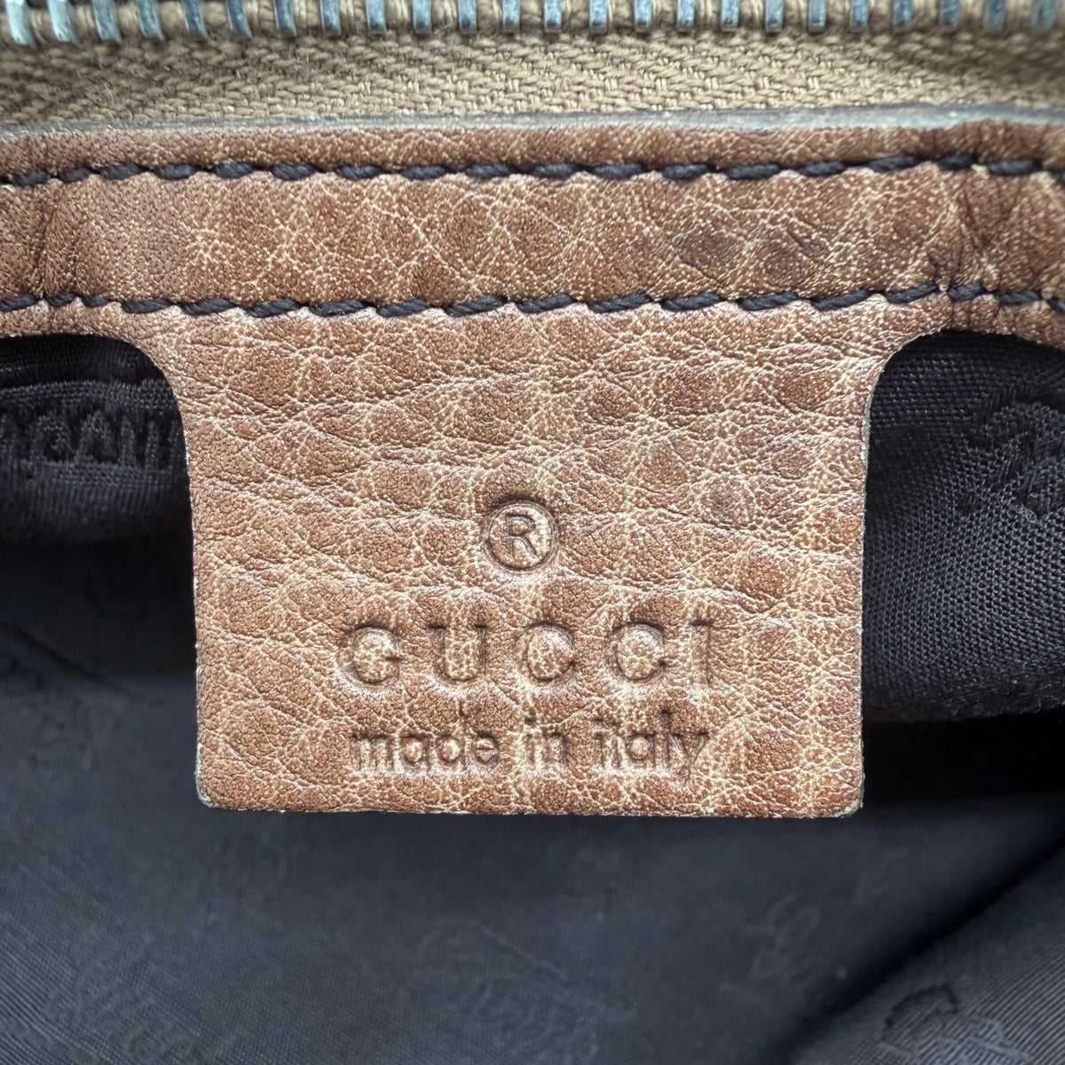 Gucci Schultertasche Bamboo Bar monogram beige