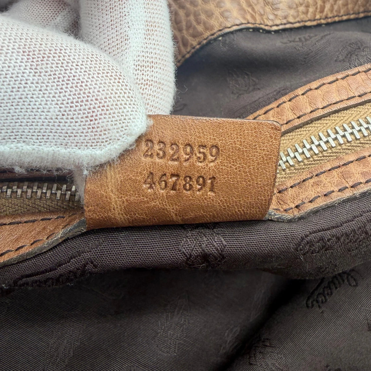 Gucci Schultertasche Bamboo Bar monogram beige