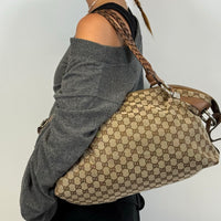 Gucci Schultertasche Bamboo Bar monogram beige