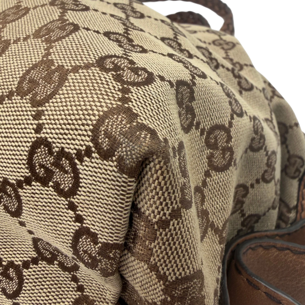 Gucci Schultertasche Bamboo Bar monogram beige
