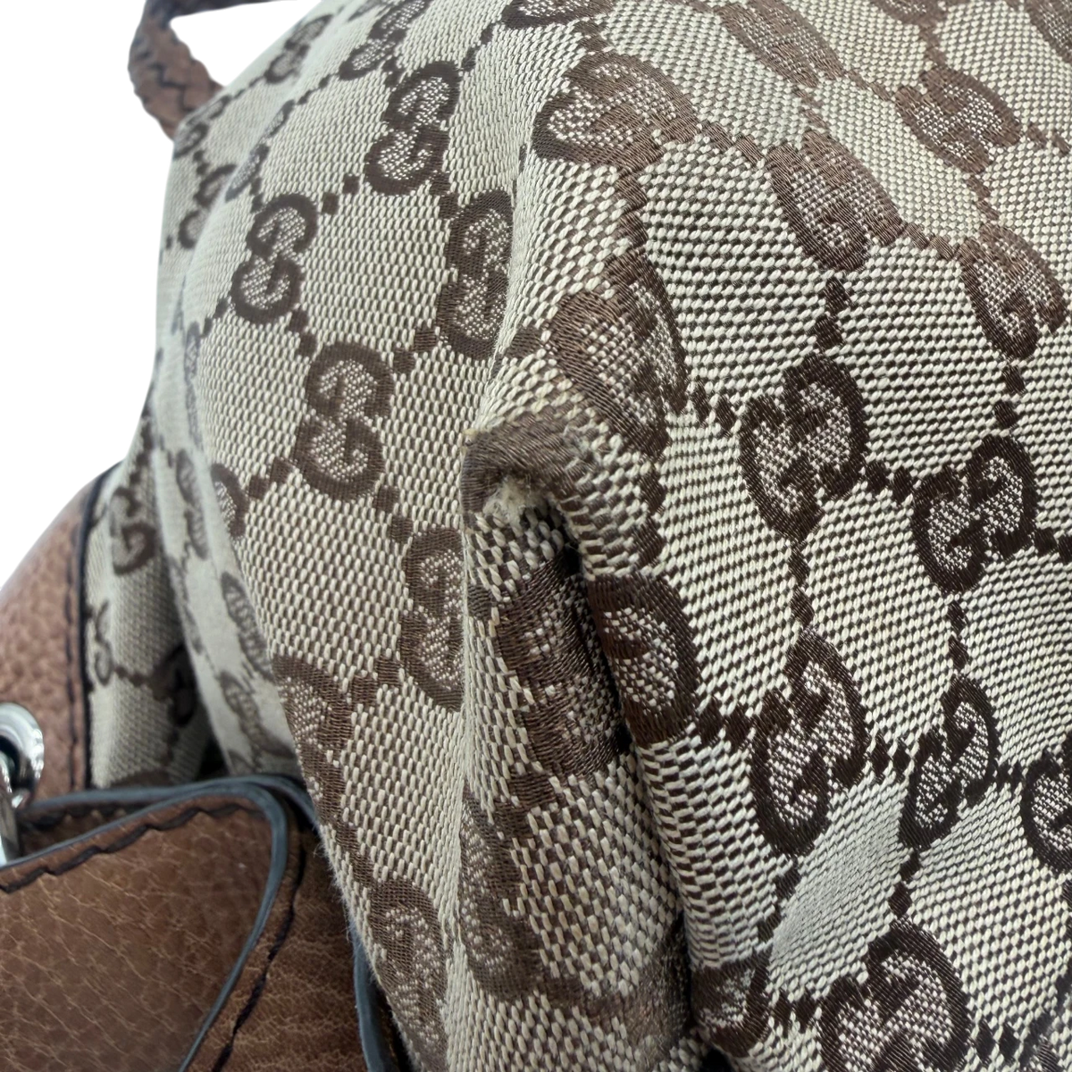 Gucci Schultertasche Bamboo Bar monogram beige
